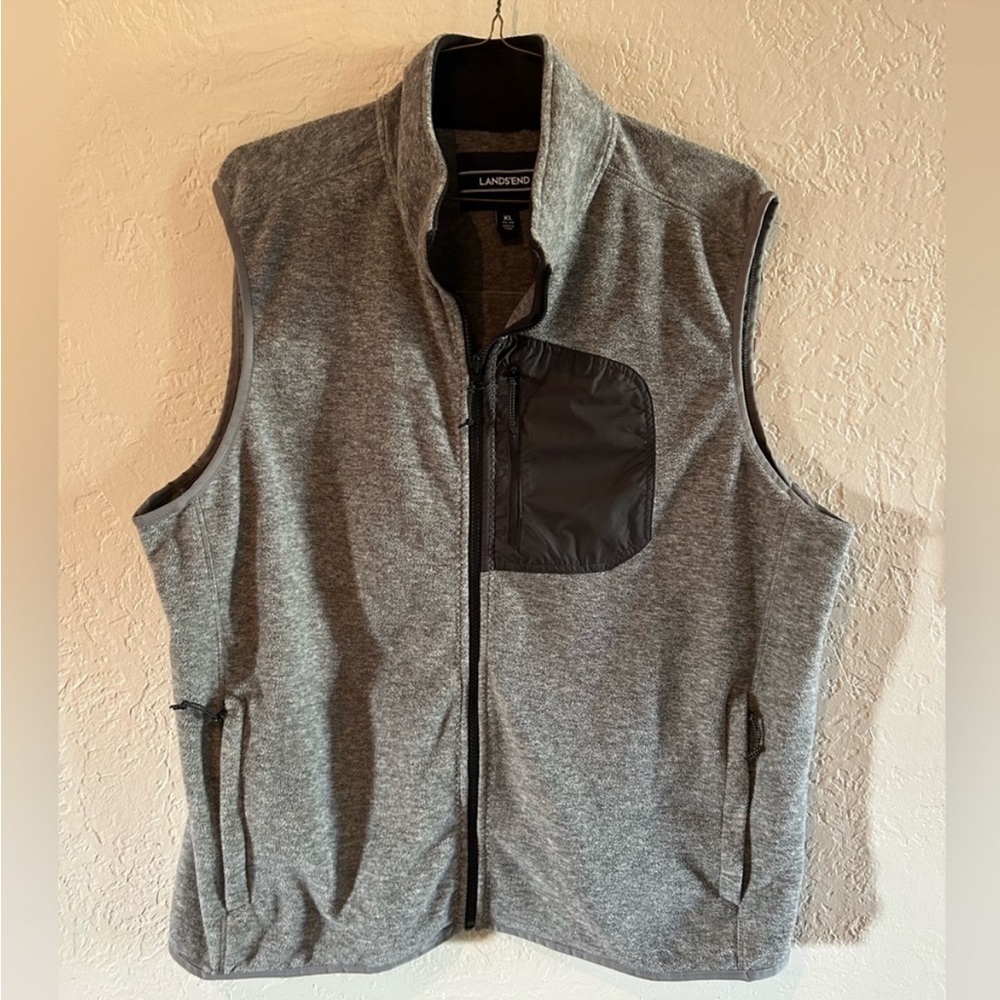 Lands End gray and black men's vest size XL - Picture 2 of 8